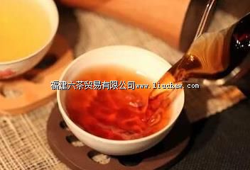 寒冬护胃养颜,普洱养生之道