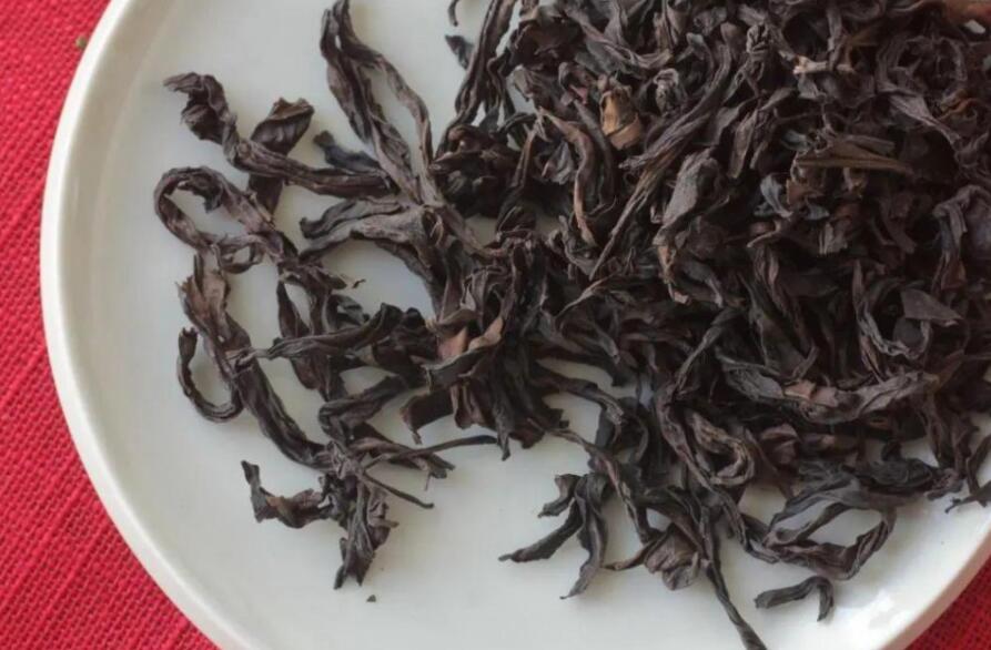 大红袍适合冬天吗 大红袍适合冬天吗