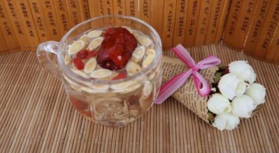 ������ε��κ�����轹�Բ��Ĺ�Ч������