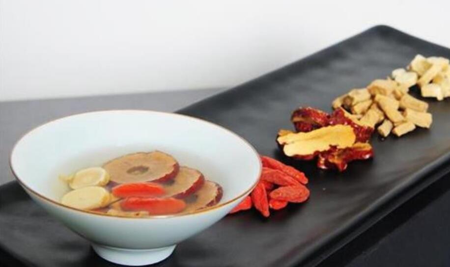 ������ε��κ�����轹�Բ��Ĺ�Ч������