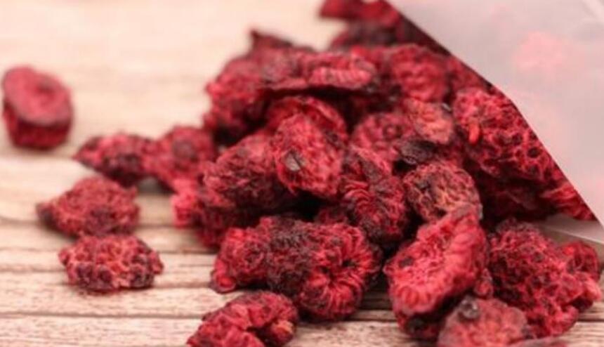 覆盆子泡茶的功效与作用 覆盆子泡茶的功效与作用