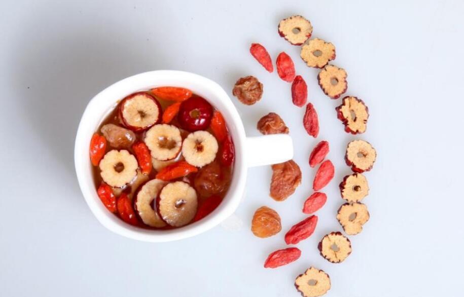 枸杞可以长期泡水喝吗 枸杞可以长期泡水喝吗