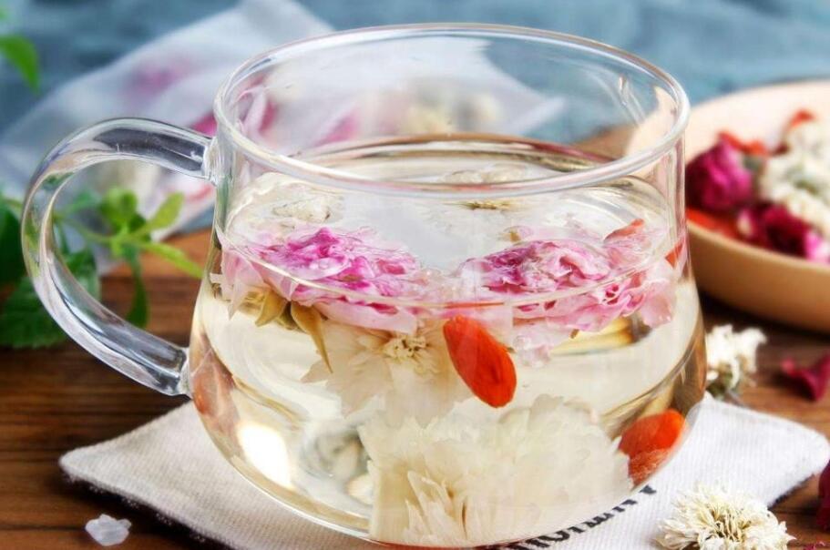 枸杞玫瑰花茶的功效 枸杞玫瑰花茶的功效