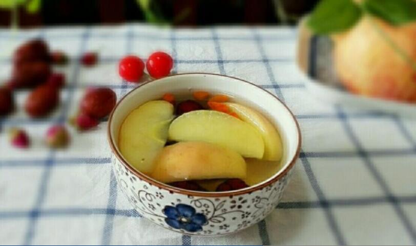 枸杞苹果冰糖水的功效 枸杞苹果冰糖水的功效