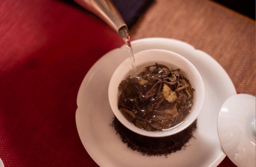 喝白茶有哪些好处. 喝白茶有哪些好处.