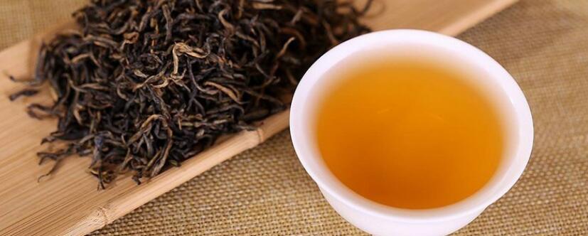 喝金骏眉有什么好处和坏处 喝金骏眉有什么好处和坏处