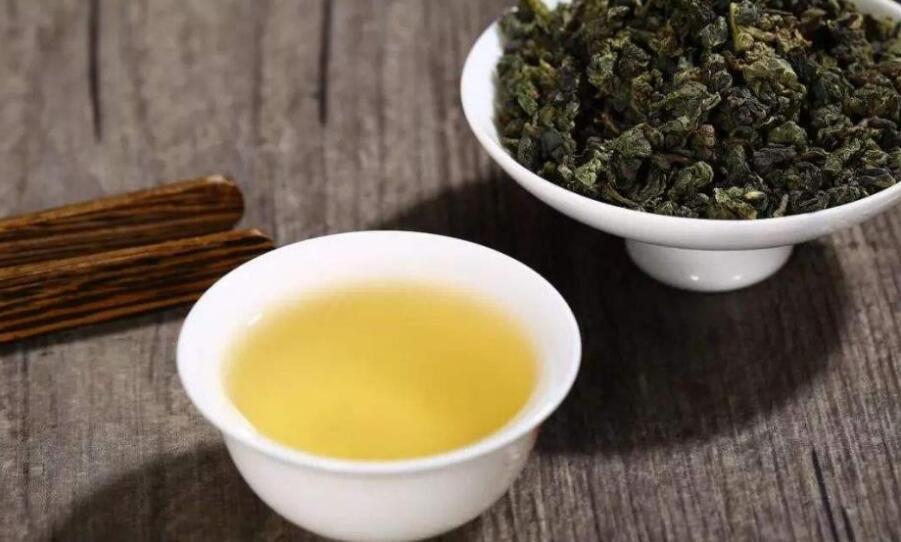 喝乌龙茶的好处和坏处 喝乌龙茶的好处和坏处
