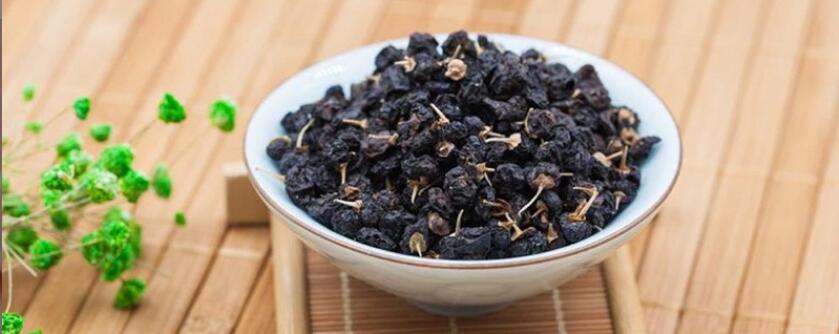黑枸杞的功效与作用 黑枸杞的功效与作用