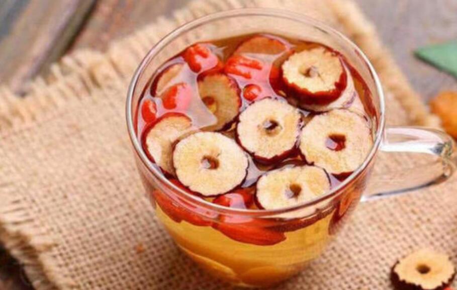 ���ǹ�Բ������轲�Ĺ�Ч