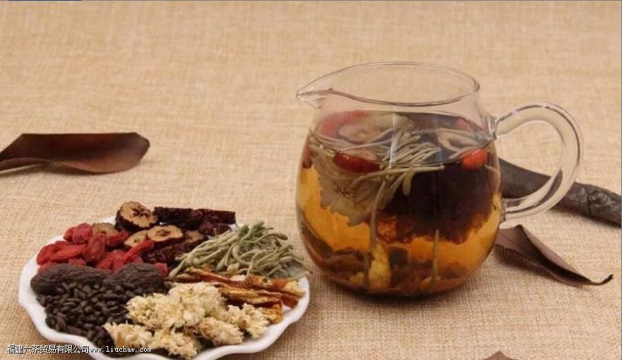 玫瑰八宝茶的功效与作用 玫瑰八宝茶的功效与作用