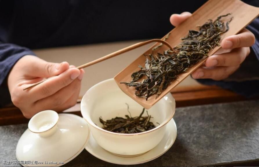 男性喝普洱茶的好处 男性喝普洱茶的好处