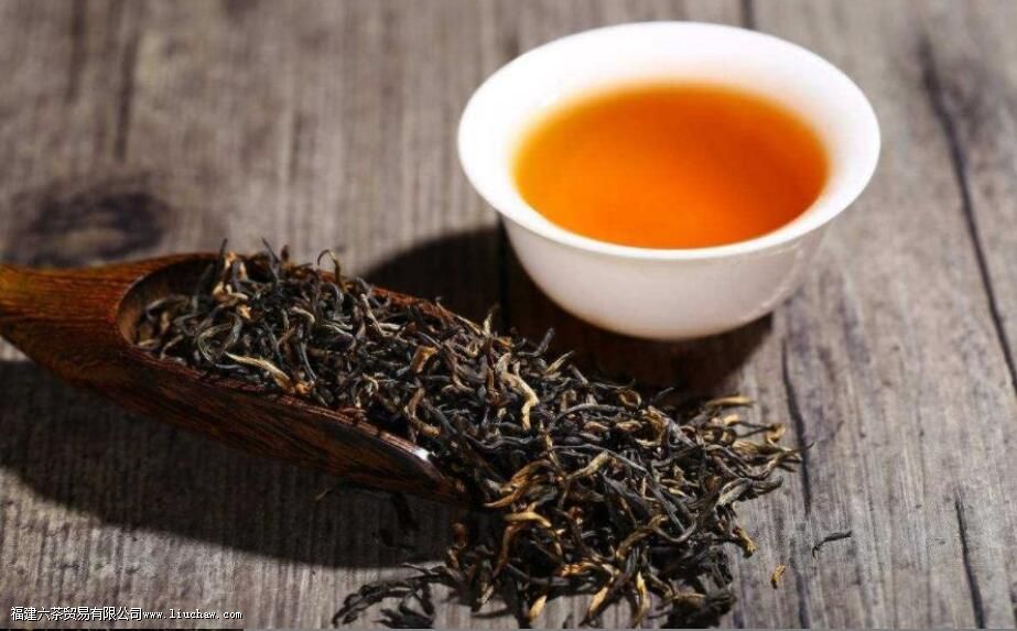 女人喝红茶的功效与作用及禁忌 女人喝红茶的功效与作用及禁忌