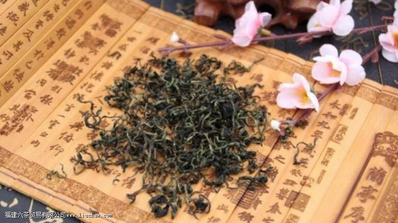 女人喝蒲公英茶的好处和坏处 女人喝蒲公英茶的好处和坏处