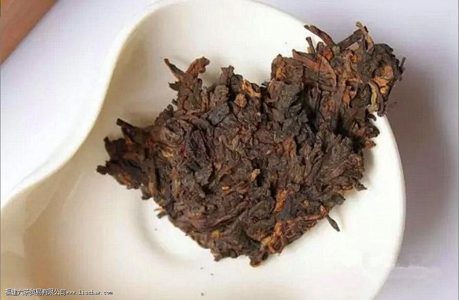 女人喝普洱茶的好处 女人喝普洱茶的好处