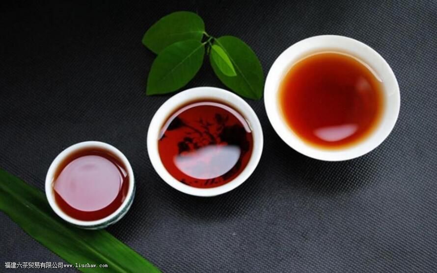 女人喝普洱茶的好处 女人喝普洱茶的好处