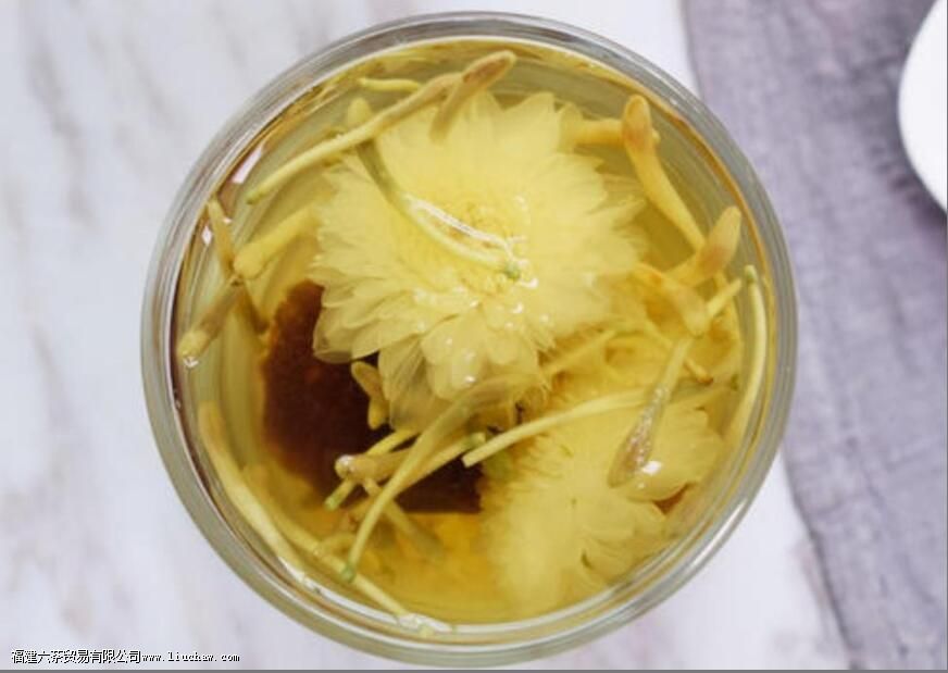 胖大海菊花茶的功效与禁忌 胖大海菊花茶的功效与禁忌