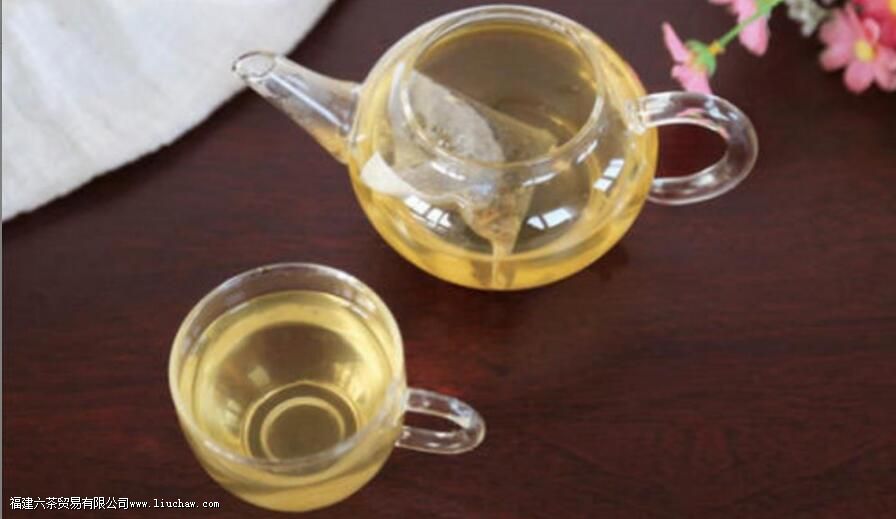 蒲公英荷叶苦丁茶功效与作用 蒲公英荷叶苦丁茶功效与作用