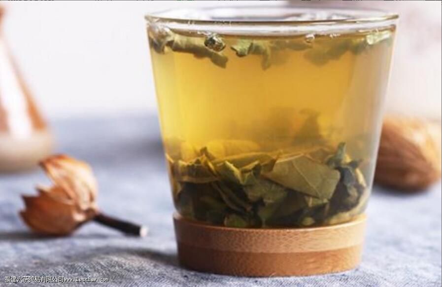 蒲公英荷叶苦丁茶功效与作用 蒲公英荷叶苦丁茶功效与作用