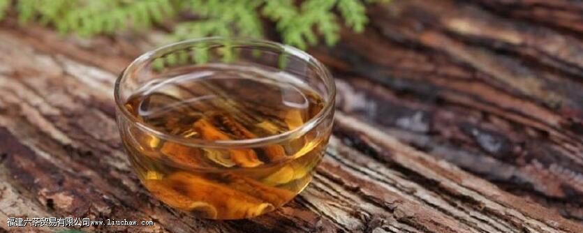 蒲公英加红枣泡水喝的功效 蒲公英加红枣泡水喝的功效