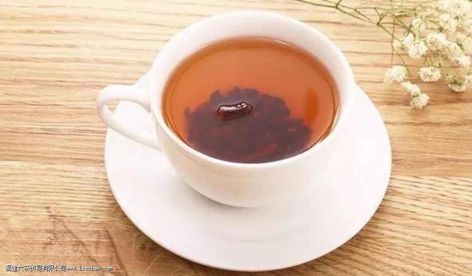 蒲公英加红枣泡水喝的功效 蒲公英加红枣泡水喝的功效