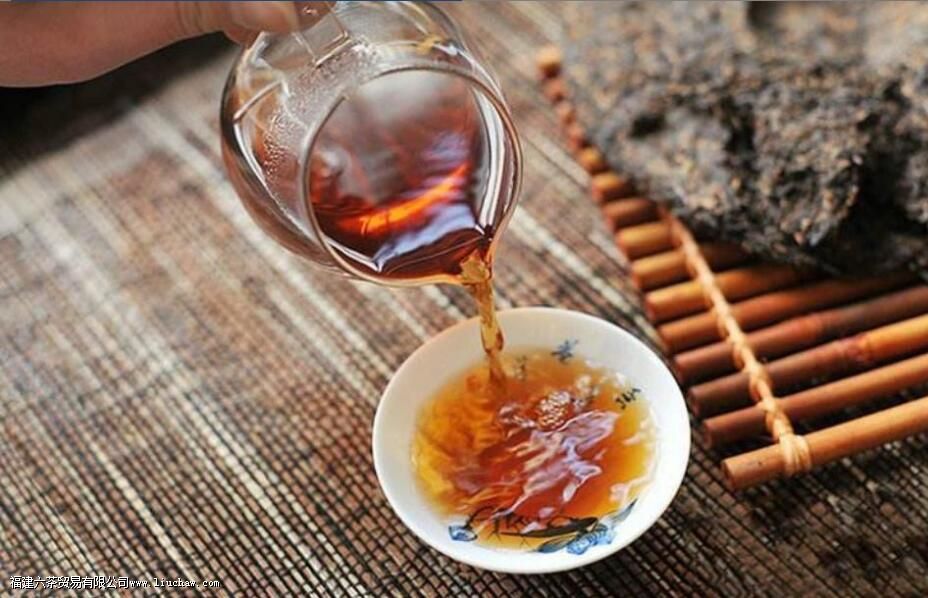 �ն������˻��ܺ���