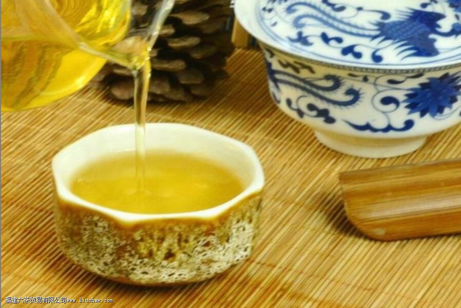 人参乌龙茶的功效与禁忌 人参乌龙茶的功效与禁忌