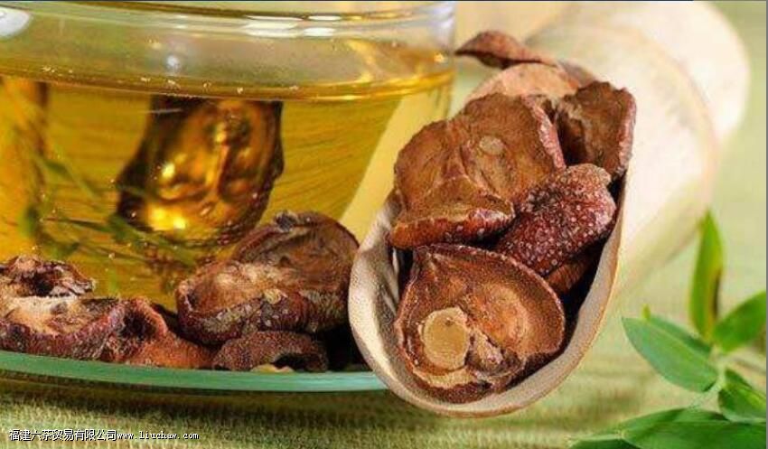 山楂茯苓泡水喝的功效 山楂茯苓泡水喝的功效