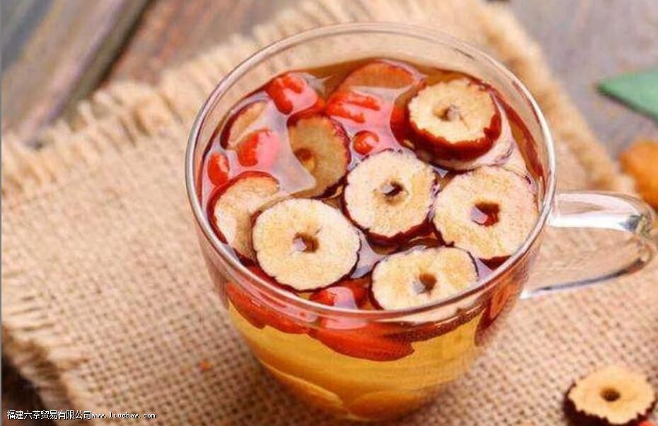 山楂红枣枸杞茶的功效 山楂红枣枸杞茶的功效