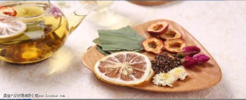 山楂菊花柠檬茶的功效与作用 山楂菊花柠檬茶的功效与作用