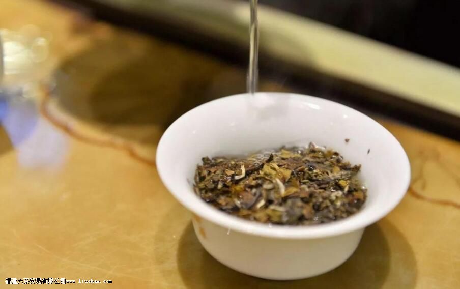 什么茶适合女性长期喝 什么茶适合女性长期喝