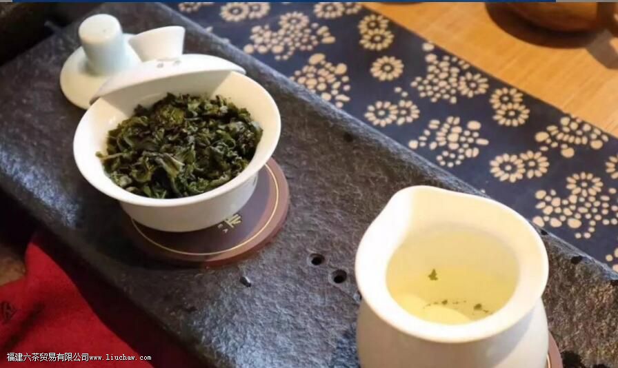 铁观音蜂蜜茶的功效 铁观音蜂蜜茶的功效