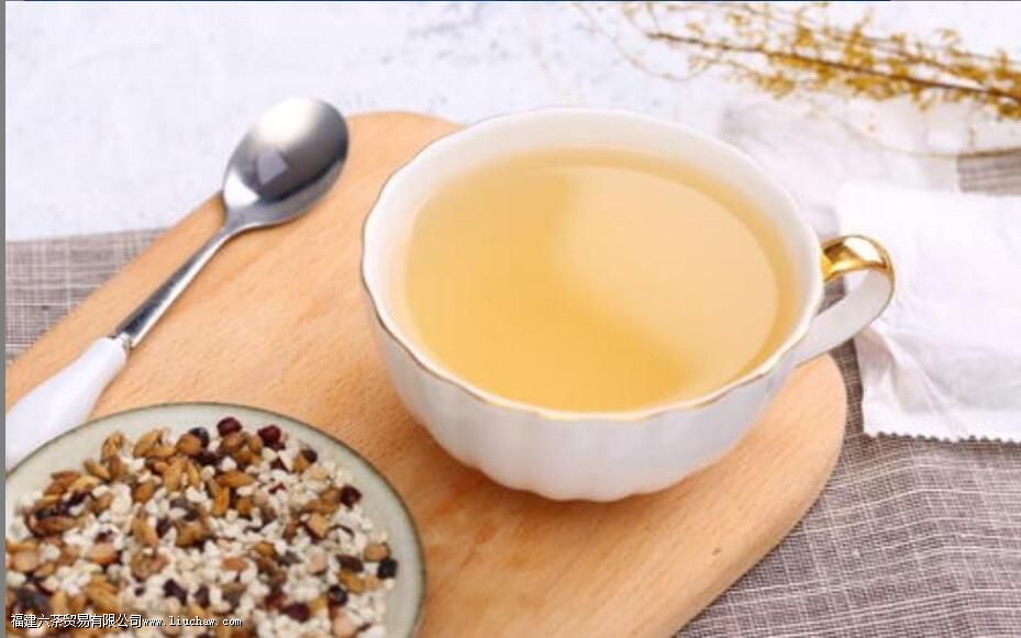 �������ĺ춹޲�ײ�����ܳ�ʪ��