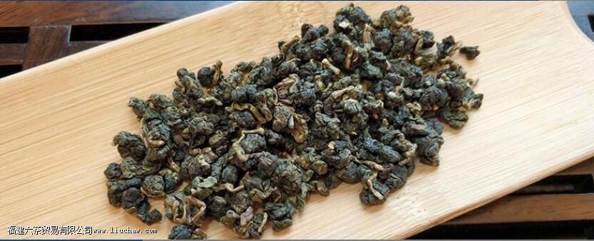 乌龙茶的主要保健功效 乌龙茶的主要保健功效