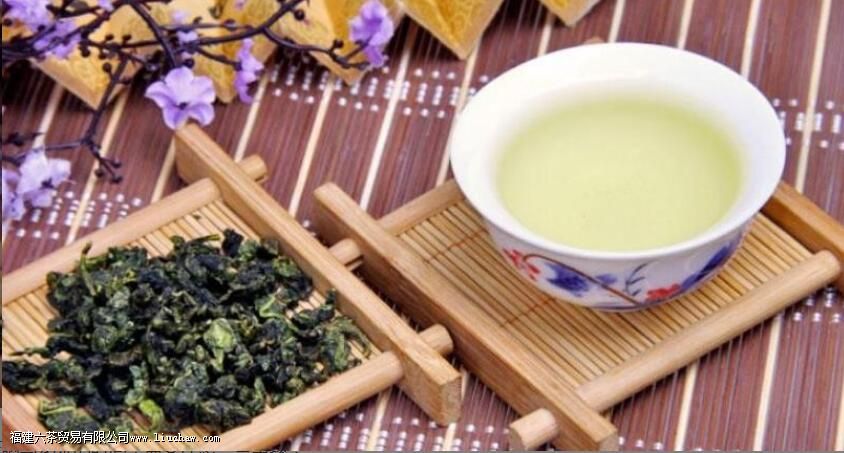 乌龙茶适合哪个时间喝 乌龙茶适合哪个时间喝