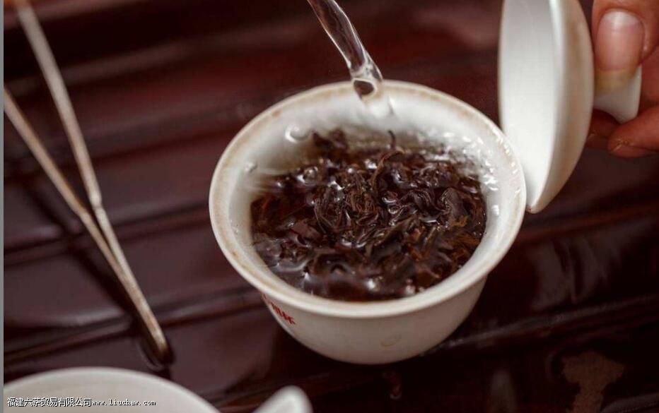 武夷岩茶的功效与作用及禁忌 武夷岩茶的功效与作用及禁忌