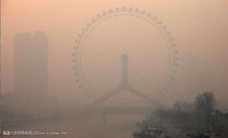 �����죬�����˺Ȱײ�