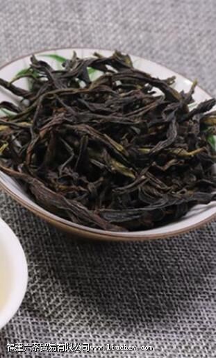 鸭屎香茶适合什么人喝 鸭屎香茶适合什么人喝