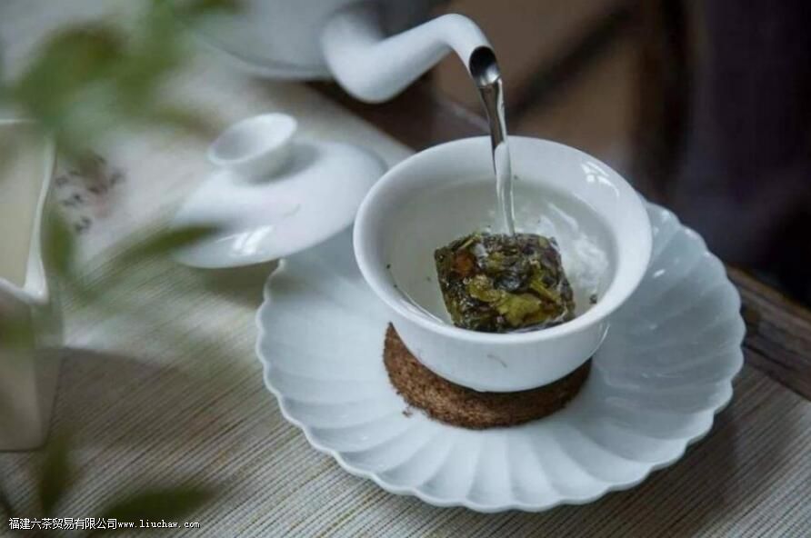 ��ƽˮ�ɲ��ʺ�ʲô�˺�