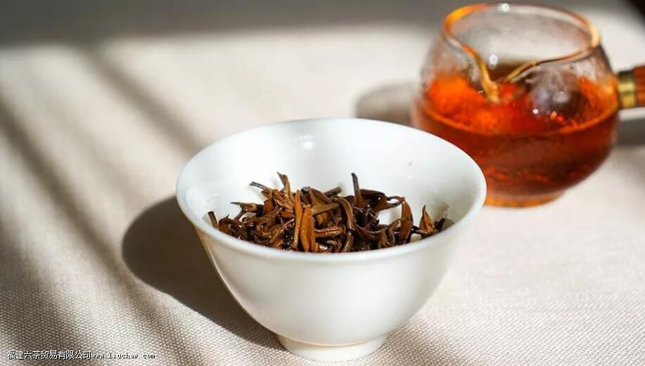 �й����跽���Ⱥ������ļ����׶�