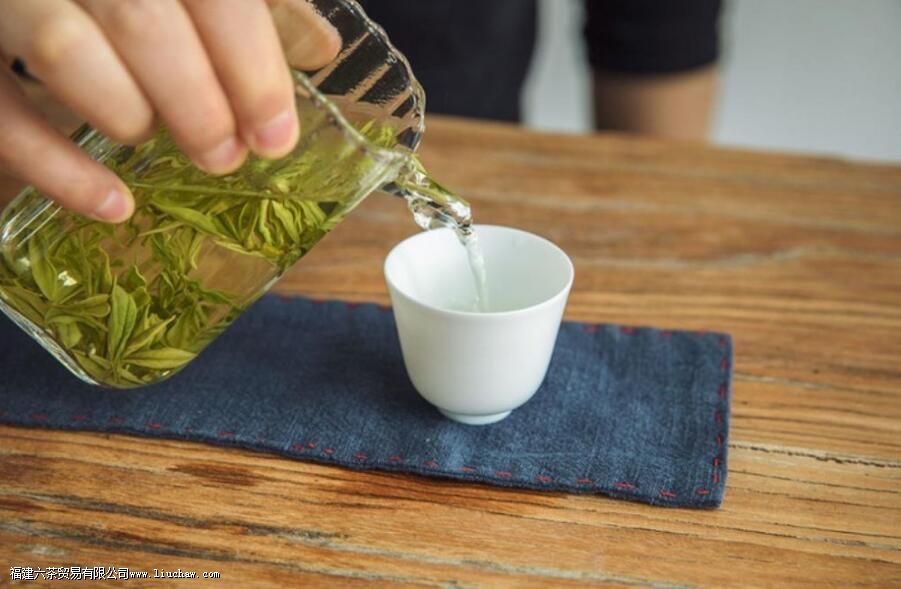 安吉白茶凤形特征 安吉白茶凤形特征