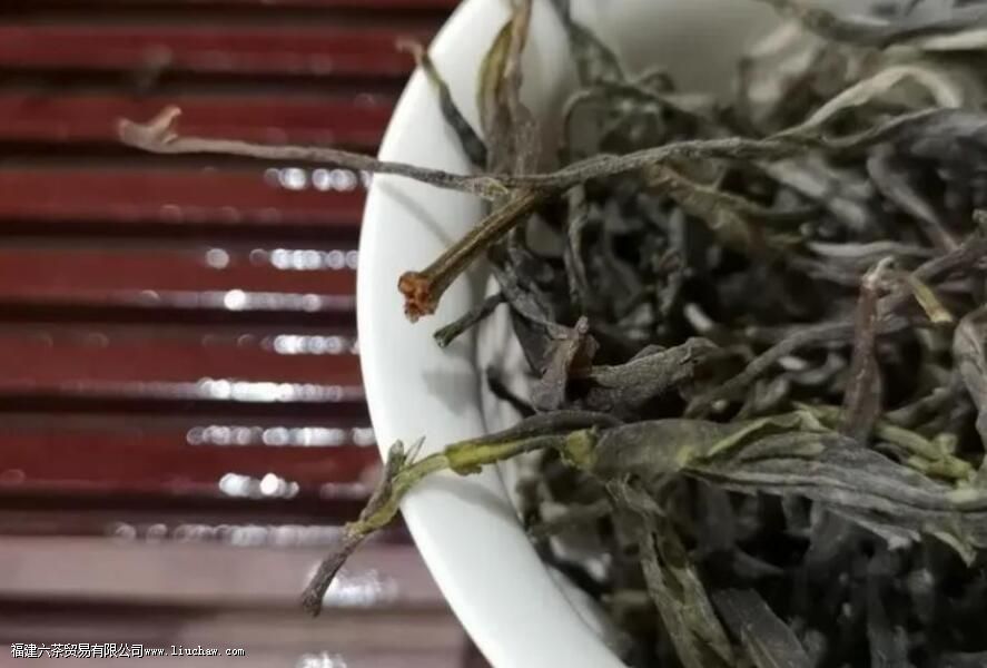 坝糯藤条茶介绍 坝糯藤条茶介绍