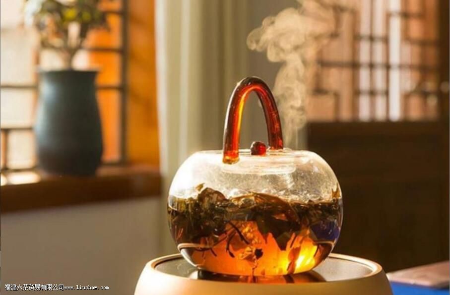 �ײ��ʺ�ʲô���ں�