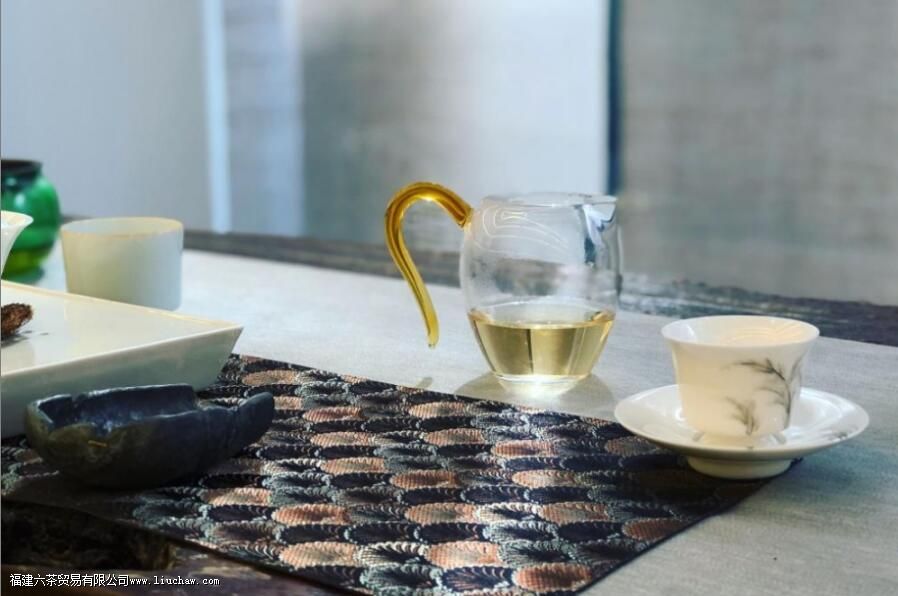 �ײ�Ϊʲô��ô�ú�