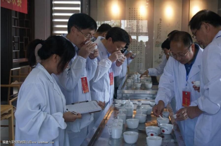 �ײ��������ȷ�����뷽��