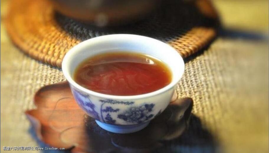 茶汤中的白雾是什么 茶汤中的白雾是什么