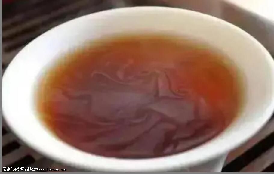 茶汤中的白雾是什么 茶汤中的白雾是什么