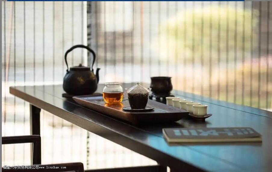 ��Ҷ�����ݶ���ʲô�й�