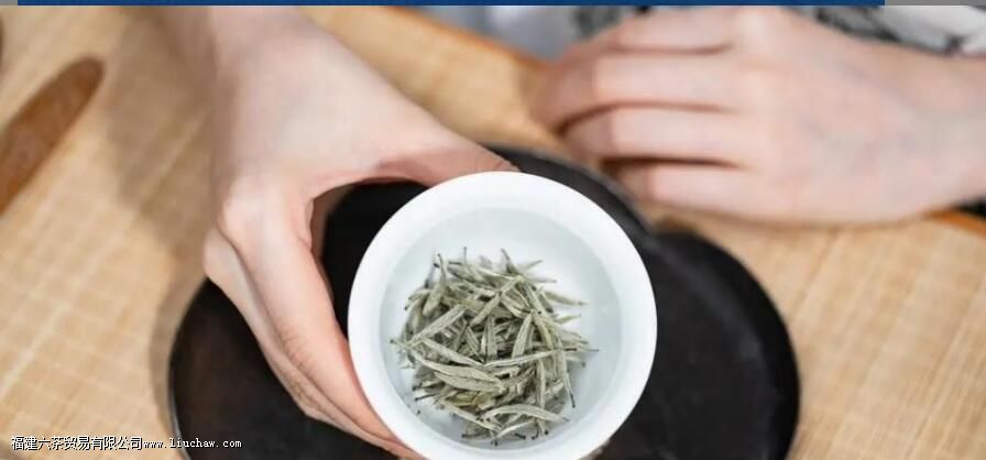 ��Ҷ�����ݶ���ʲô�й�