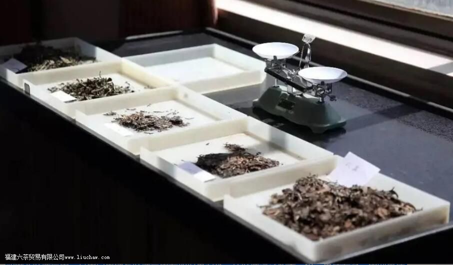 ��Ҷ��������Ŀ����Щ