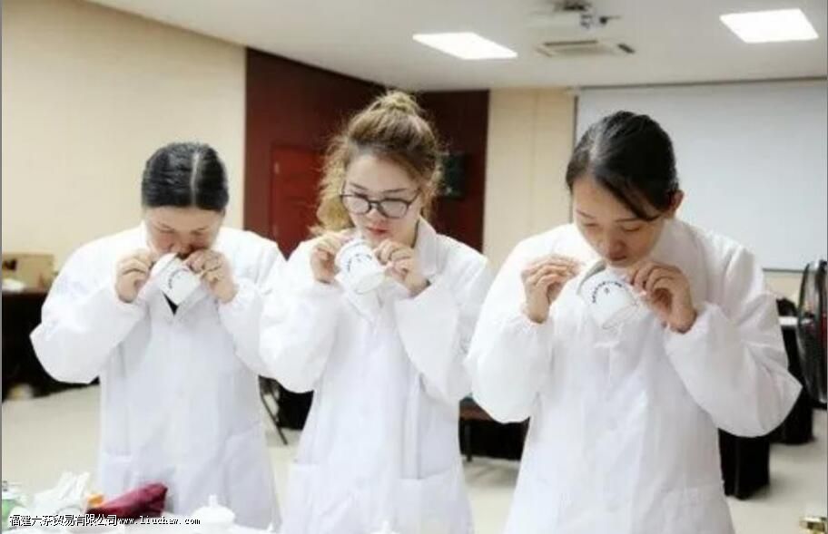 ��Ҷ��������Ŀ����Щ